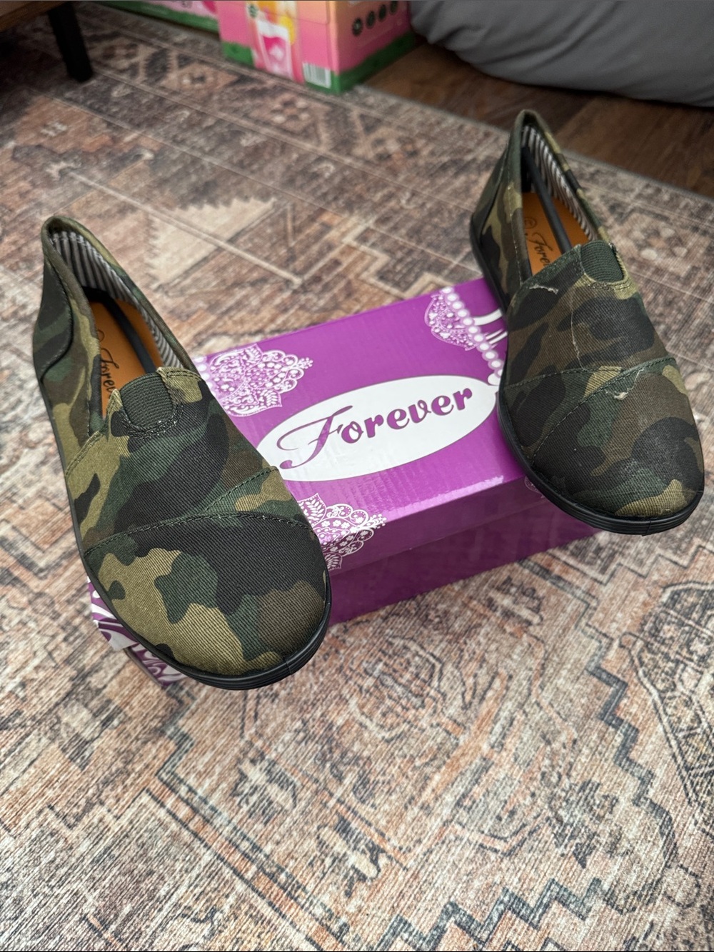 Forever 21 Women's Camo Slip-On Flats in Olive and Dark Green